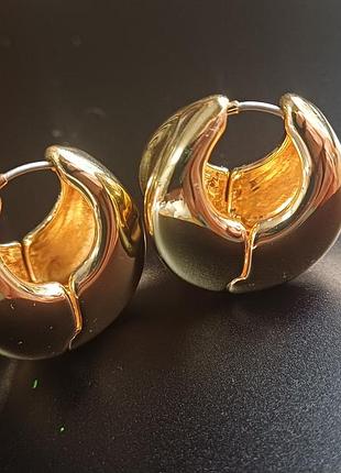 Серьги сплав имеют вес