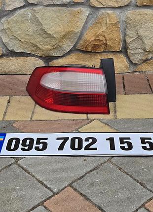 Задний фонарь стоп левый с платой renault laguna 2,рено лагуна 2