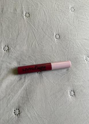 Рідка матова помада для губ nyx professional makeup lip lingerie xxl matte liquid lipstick, sizzlin’ (22)