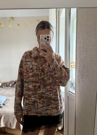 Жіноче вовняне коротке пальто