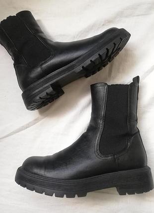 Черные челси