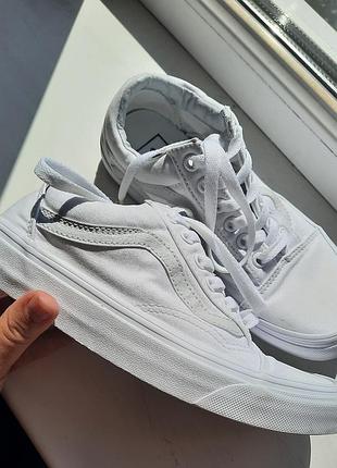 Кеды женские белые