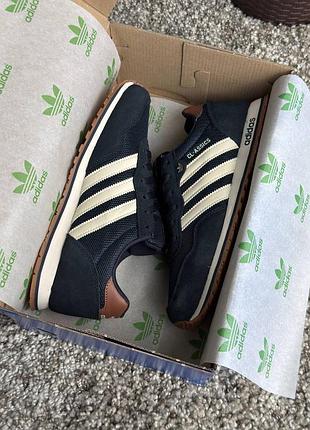 Adidas cl moss beige 8