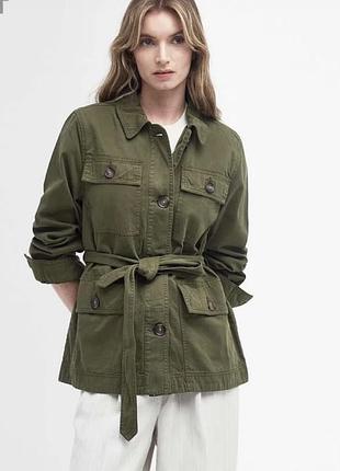 Куртка-сорочка (shacket) у стилі мілітарі/сафарі від бренду topshop.