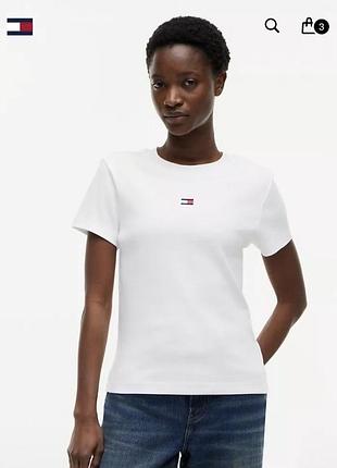 Стильна оригінальна футболка від бренду tommy hilfiger