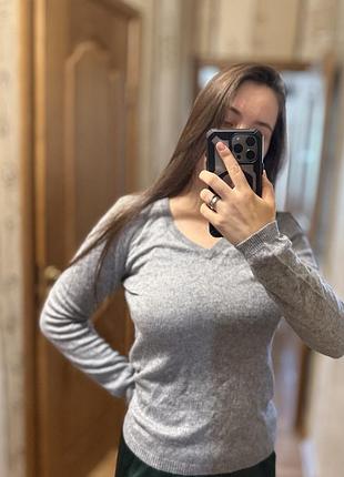 Сірий тоненький кашеміровий кардиган