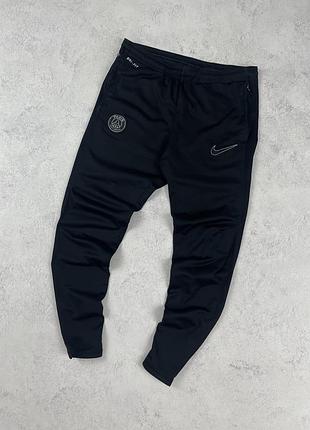 Чорні спортивні штани джогери nike dri fit psg swoosh black pants