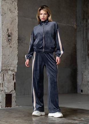 Костюм женский спортивный велюровый с лампасами серый графит s, m, l, xl