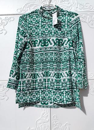 Красивая удлинённая прямая блуза с узором h&m