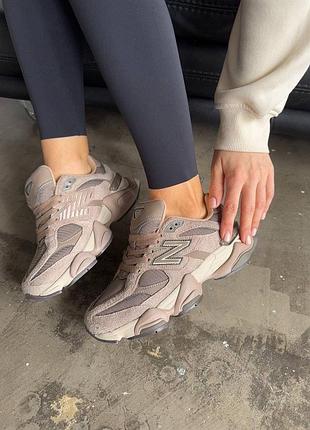 Кросівки жіночі new balance 9060 beige brown