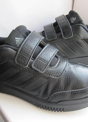 Кроссовки adidas адидас