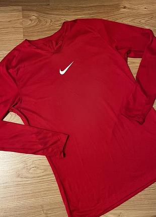 Червоний рашгард nike, оригінал, розмір l