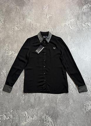 Сорочка fred perry s розмір оригінал нова жіноча чорна з візерунком на комірі