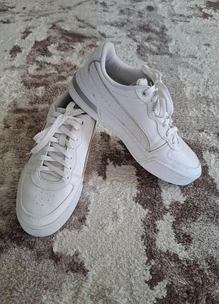 Жіночі кросівки puma, розмір 39
