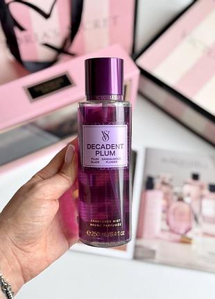 Спрей для тіла decadent plum victoria’s secret