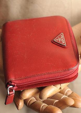 Женский кожаный кошелек drada red saffiano leather zip around compact wallet - 11х14 см