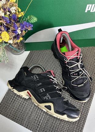 Оригинальные ботинки треконговые gore tex
