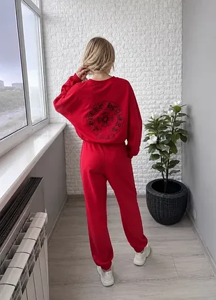 Женский спортивный костюм красный oversize осень