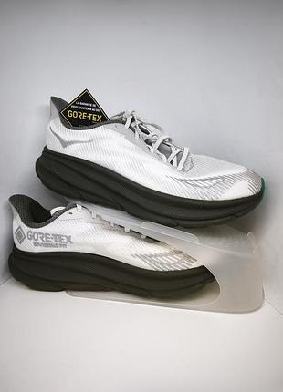 Кроссовки мужские hoka one one clifton 9 gore tex'stealth tech' 1159910-hms оригинал, в идеальном состоянии