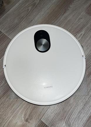 Продаю абсолютно новий робот пилосос xiaomi robot vacuum 5
