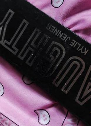 Kylie cosmetics naughty palette