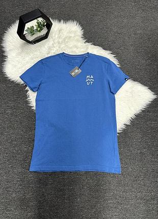 Синя чоловіча футболка mammut massone t-shirt lettering (модель з артикулом 1017-05210) із логотипом на грудях