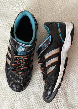 Футбольні кросівки бампи adidas heritagio