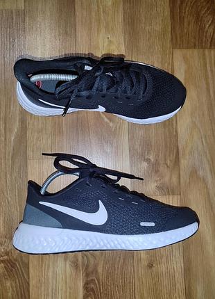 Женские кроссовки nike р.36