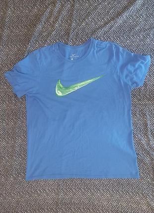 Футболка nike tee розмір l