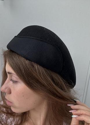 Чорний капелюх кашкет кеппі в стилі kangol