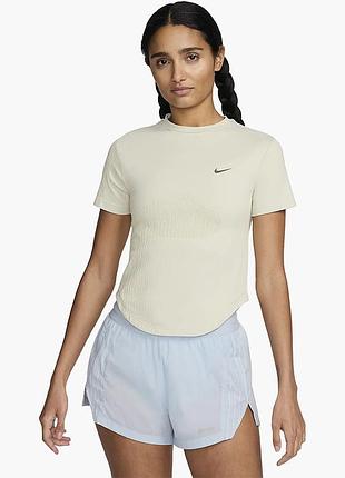 Жіноча футболка nike, для занять спортом, для спорту, залу , м