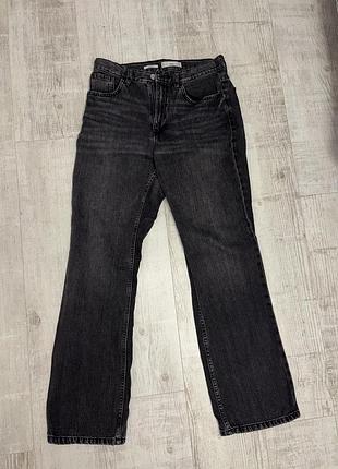 Пара джинсів mango i stradivarius розмір м манго straight , другі з розрізом на колінах