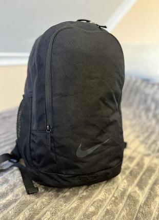 Рюкзак nike brasilia extra large (xl) backpack, б/в