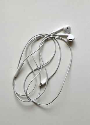 Навушники apple earpods lightning