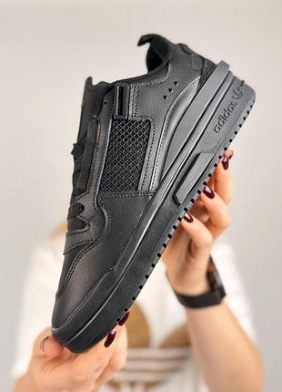 Жіночі кросівки adidas forum mod low all black
