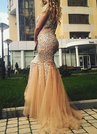 Платье sherri hill
