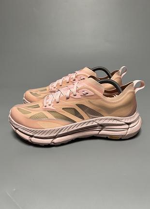 Трейлові бігові кросівки hoka one one u mafate speed 4 lite  1168450 rrsl  ‘rose tea / rose latte’
