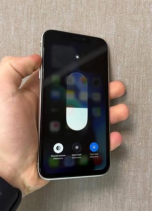 Айфон 11 на 64 гб🍎
➿➿➿➿➿➿➿➿➿➿➿
стан хороший 
батарея 100%🔋
face id✅
true tone ✅
nfc ✅
все функции работают 
в комплекте: телефон и провод для зарядки