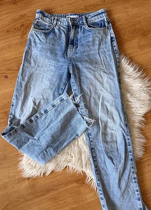 Жіночі укорочені джинси zara