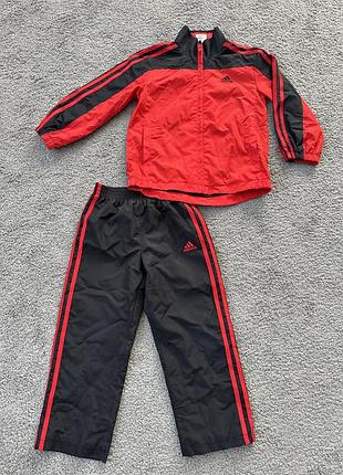Дитячий спортивний костюм adidas