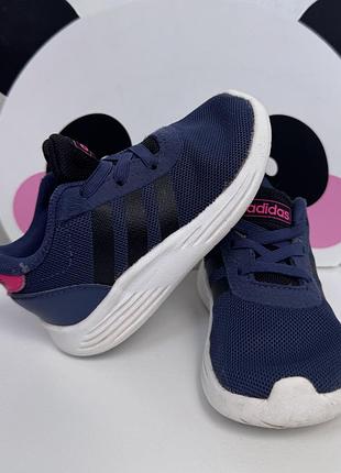Дитячі кросівки adidas