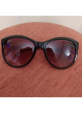 Очки ray ban в идеальном состоянии
