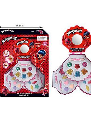 Детский набор косметики fx770-9ee "lady bug" 3 яруса, тени, помада, лак и аксессуары