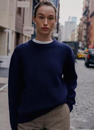 Светр zara темно-синього кольору з шерстю