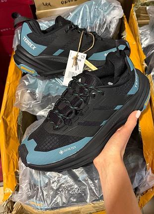 Р.40-45 кроссовки adidas terrex freehiker 3 low gore-tex pulse mint ad124