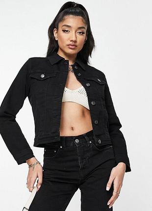 Джинсова куртка stradivarius