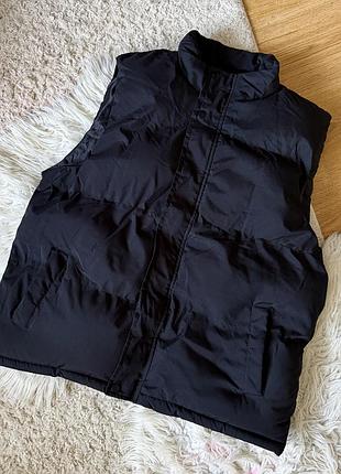 Чоловіча жилетка zara
