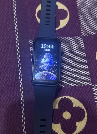 Продам смарт часи  xiaomi smart band 8