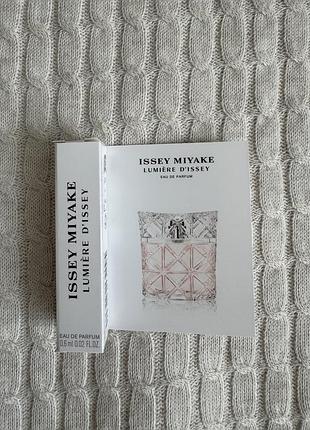 Issey miyake lumière d'issey пробник
