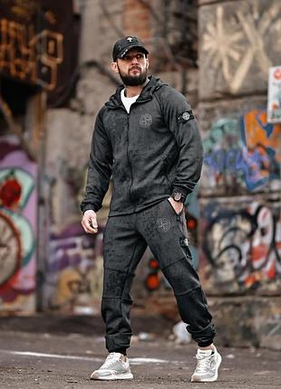 Костюм stone island